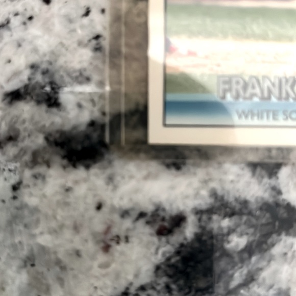 1991 Ultra Rare Donruss Frank Thomas baseball card with no dot after INK error. - Picture 5 of 7